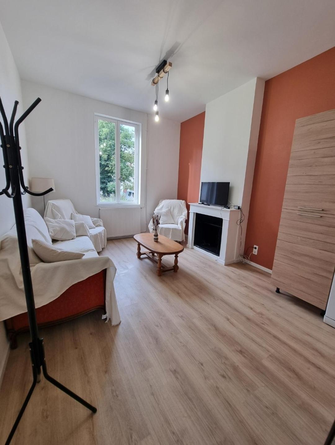 L Essentiel Gite Pour 6 Personnes Sireuil  Luaran gambar