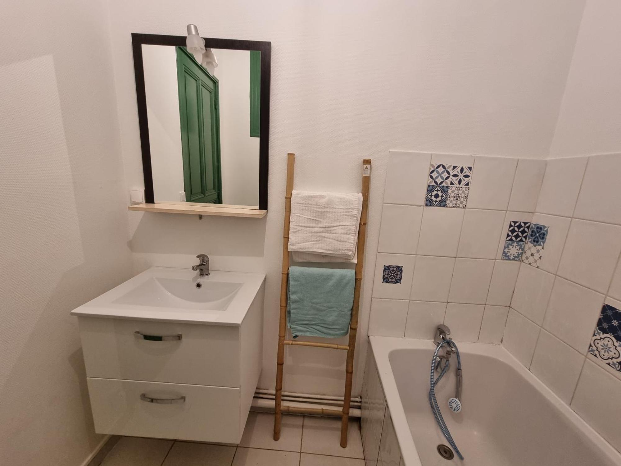 L Essentiel Gite Pour 6 Personnes Sireuil  Luaran gambar