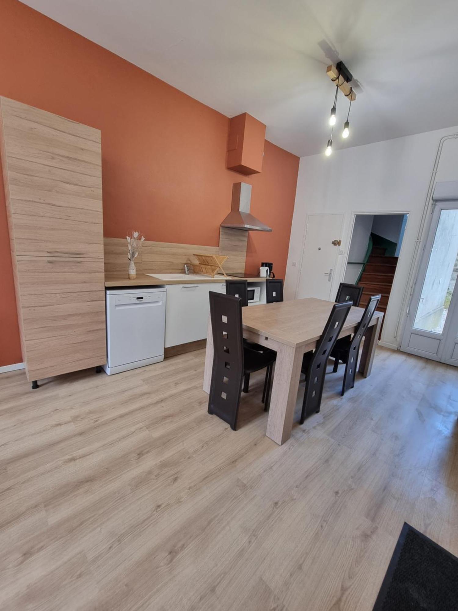 L Essentiel Gite Pour 6 Personnes Sireuil  Luaran gambar